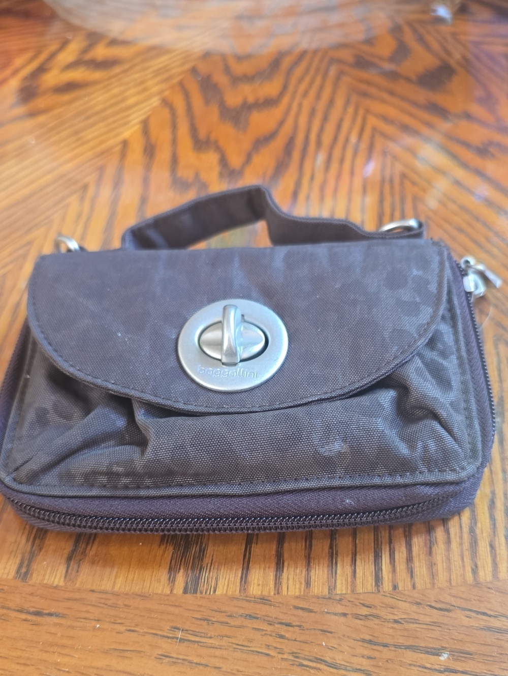 Baggallini Wallet - Picture 9 of 9